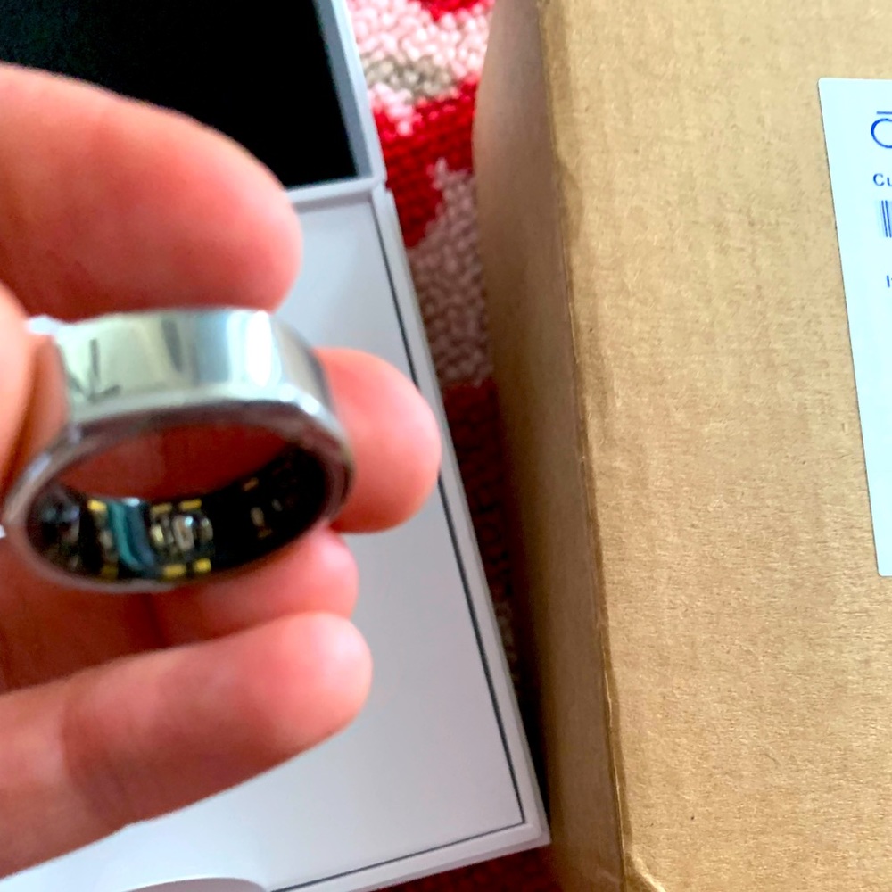 Oura ring